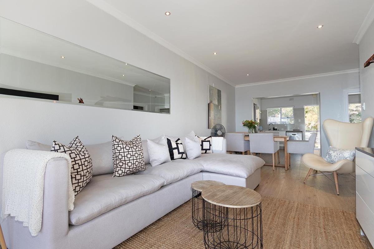 Stunning Sea View Apartment - Camps Bay 케이프타운 외부 사진